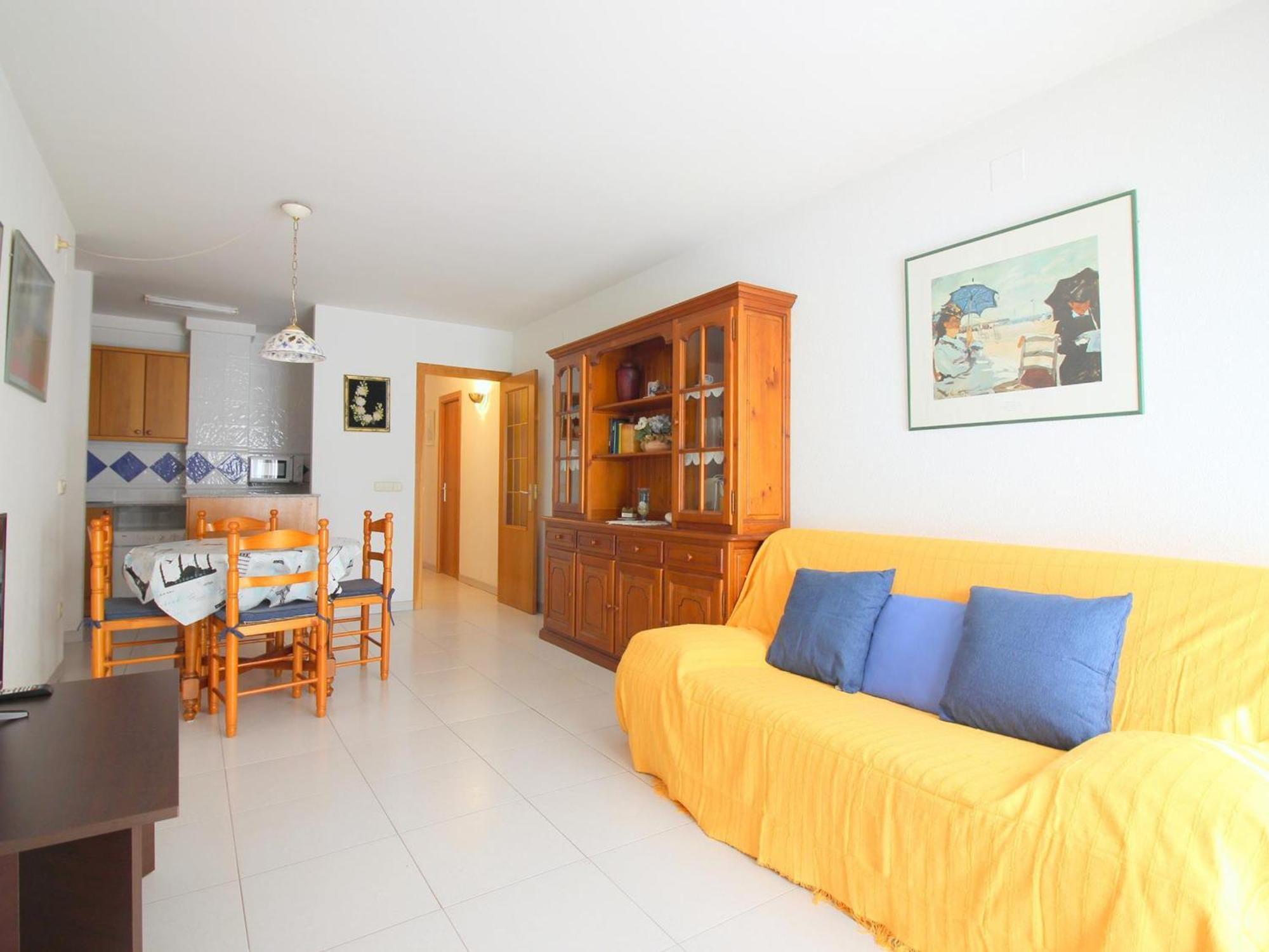Centrico En Roses, A 20m De La Playa, Con Parking Y Terraza - Es-228-89 * Roses