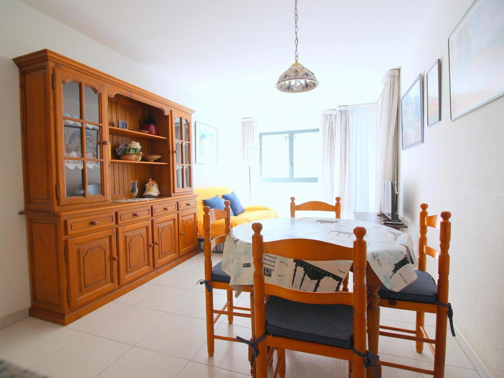 Centrico En Roses, A 20m De La Playa, Con Parking Y Terraza - Es-228-89 Appartement Roses